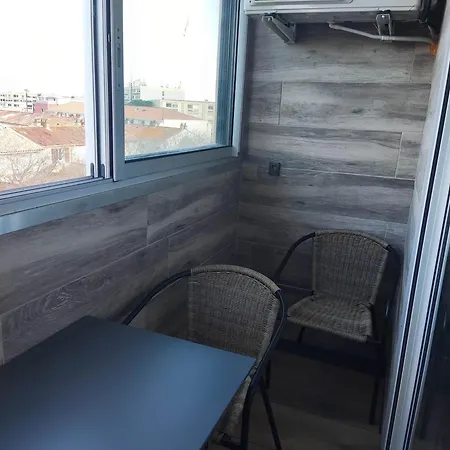 Les Lavandes Apartment *