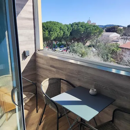 Lavande D'azur, T2, Parfait Pour Le Thermalisme, Climatisation, Parking Gratuit, Wifi, Est Compris